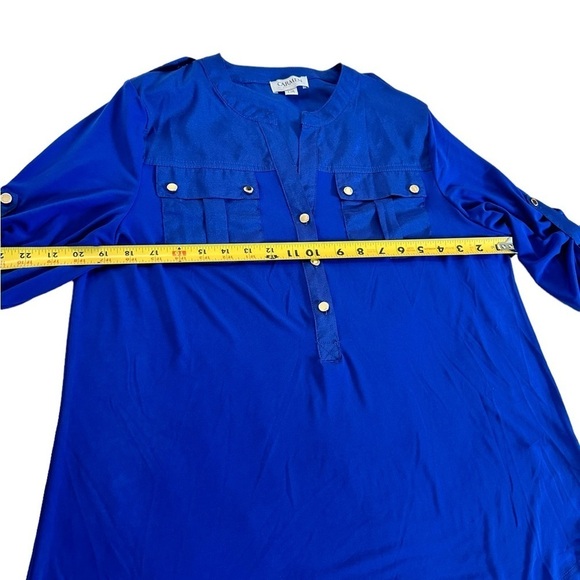 Carmen Marc Valvo Royal Blue Roll Tab Sleeve Size Large - Picture 12 of 17